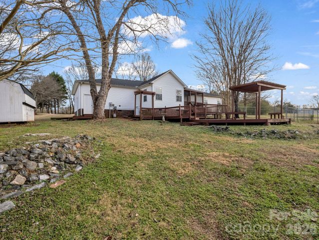 5573 Lennox Drive, Kings Mountain, NC 28086