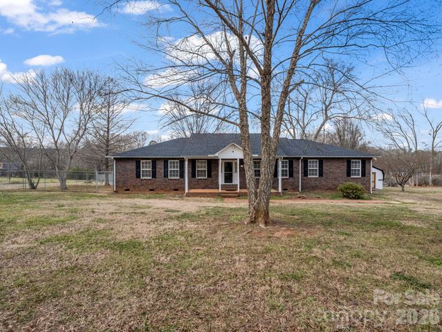 5573 Lennox Drive, Kings Mountain, NC 28086