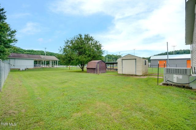 805 Ash Street -, Elizabethton, TN 37643