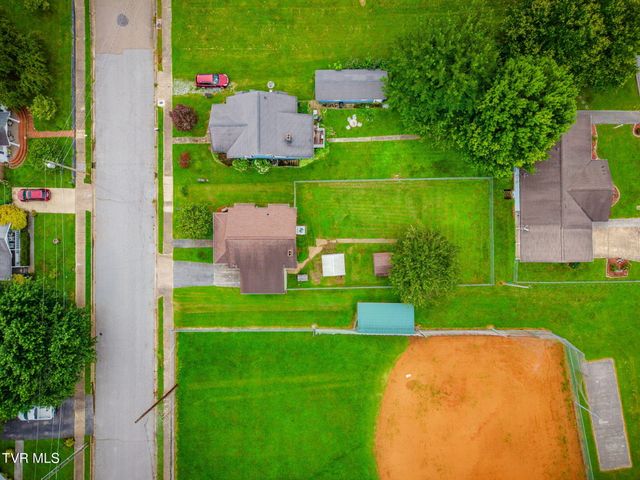 805 Ash Street -, Elizabethton, TN 37643