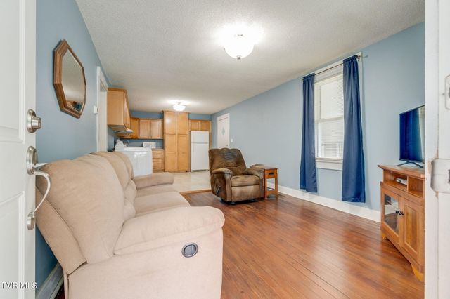 805 Ash Street -, Elizabethton, TN 37643
