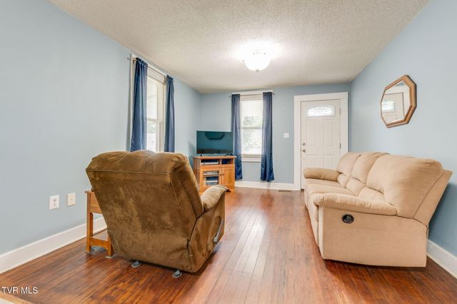805 Ash Street -, Elizabethton, TN 37643