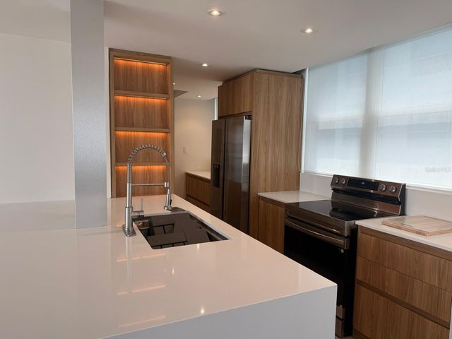 404 CONSTITUCION AVENUE 2106, San Juan, PR 00901