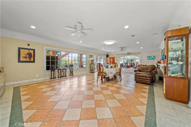 2728 E 1st, Long Beach, CA 90803
