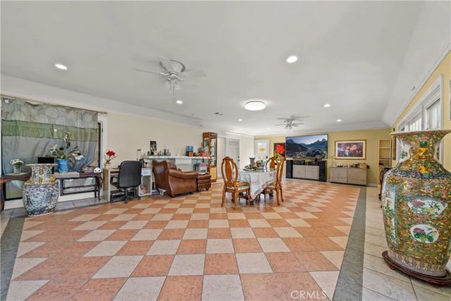 2728 E 1st, Long Beach, CA 90803
