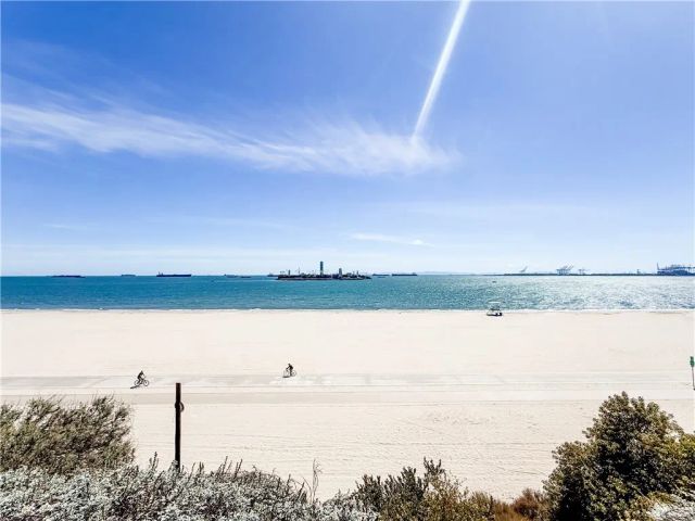 2728 E 1st, Long Beach, CA 90803