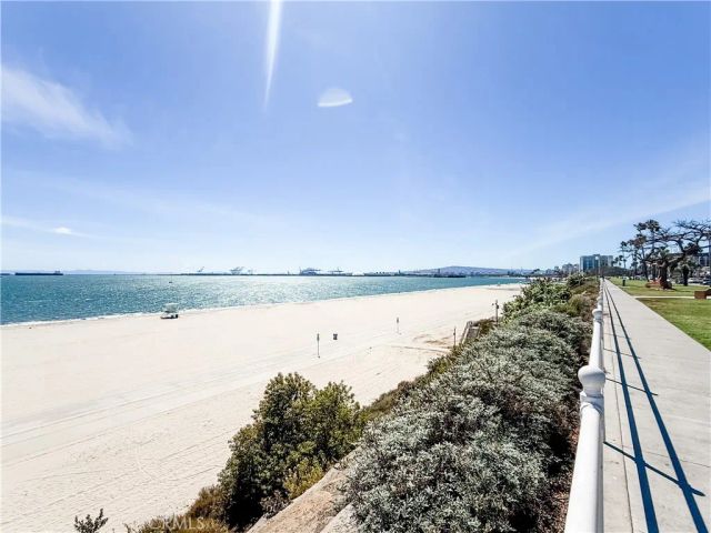 2728 E 1st, Long Beach, CA 90803
