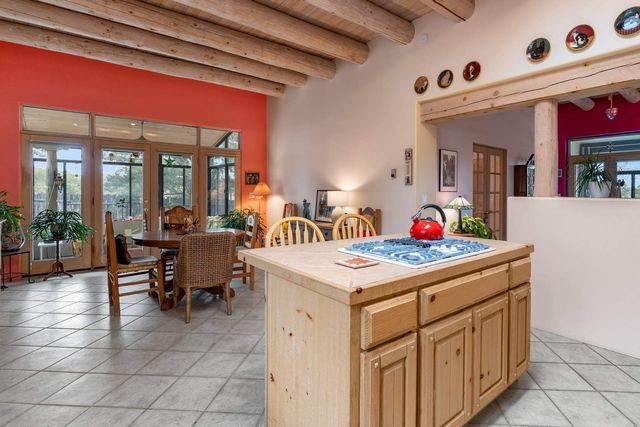 5 Calle Belicia, Santa Fe, NM 87508