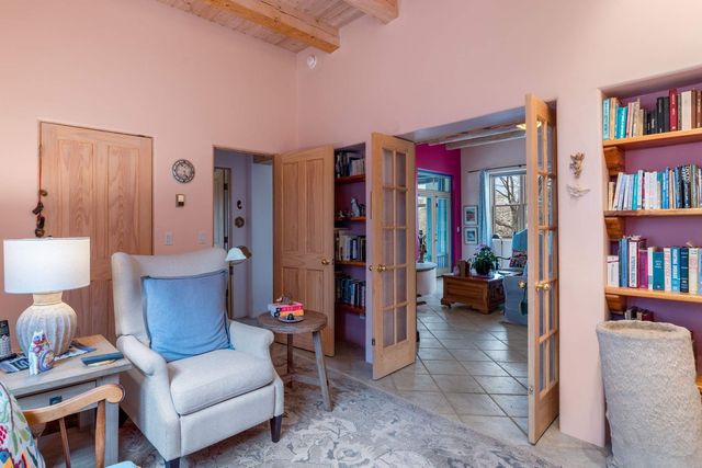 5 Calle Belicia, Santa Fe, NM 87508