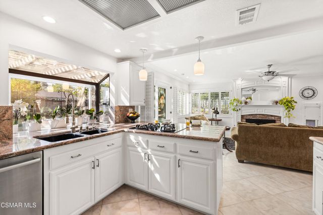 762 Grable Place, Newbury Park, CA 91320