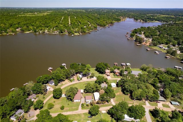 11186 Lakeside Lane, Mabank, TX 75156