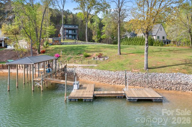 7176 Lynbrook Creek Road, Denver, NC 28037