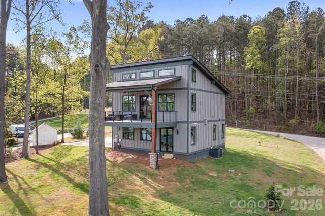 7176 Lynbrook Creek Road, Denver, NC 28037