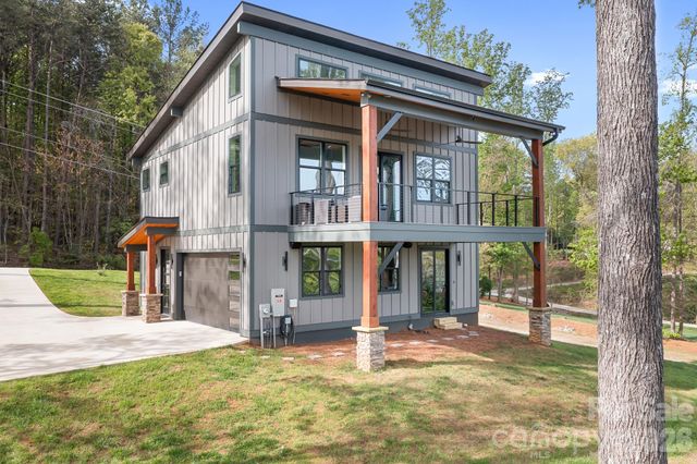 7176 Lynbrook Creek Road, Denver, NC 28037