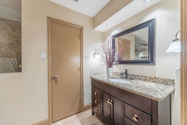 2627 Lakehill Lane, Carrollton, TX 75006