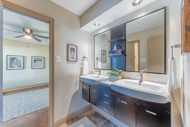 2627 Lakehill Lane, Carrollton, TX 75006