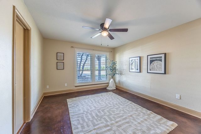 2627 Lakehill Lane, Carrollton, TX 75006