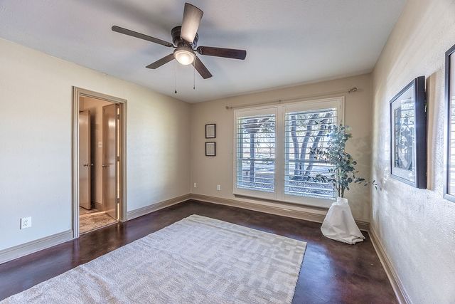 2627 Lakehill Lane, Carrollton, TX 75006