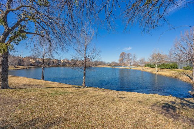 2627 Lakehill Lane, Carrollton, TX 75006