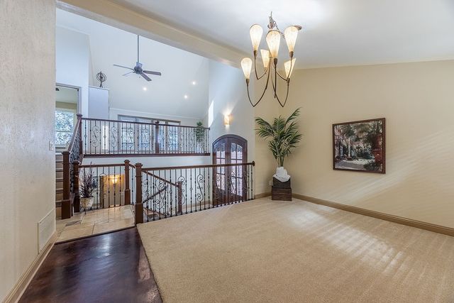 2627 Lakehill Lane, Carrollton, TX 75006