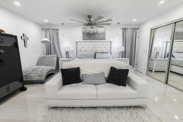 3504 FONTANEDA Avenue, Fort Pierce, FL 34947