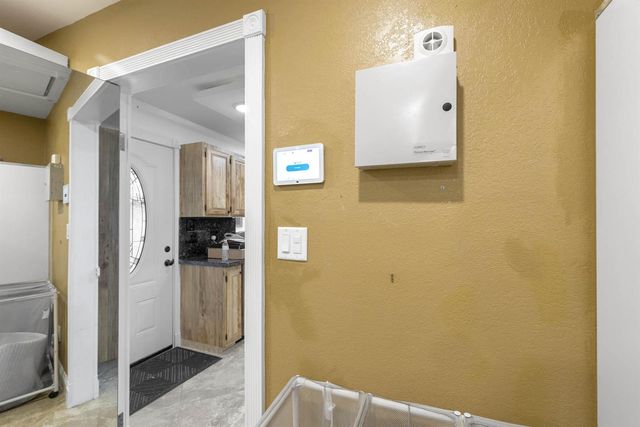 3504 FONTANEDA Avenue, Fort Pierce, FL 34947