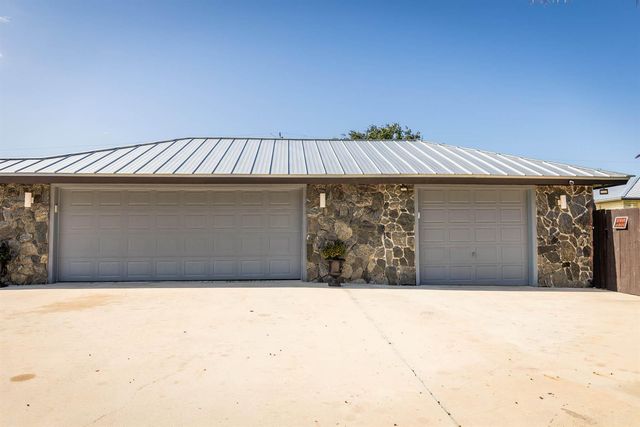3504 FONTANEDA Avenue, Fort Pierce, FL 34947
