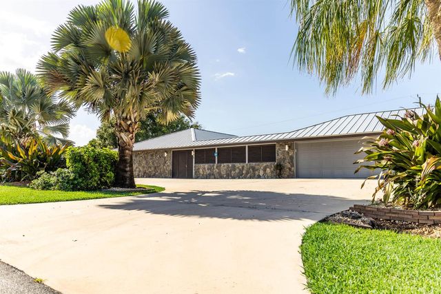 3504 FONTANEDA Avenue, Fort Pierce, FL 34947