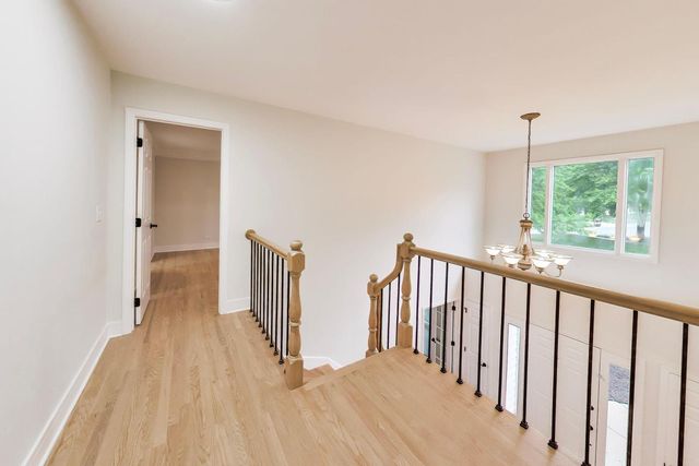 251 Perth Road, Cary, IL 60013