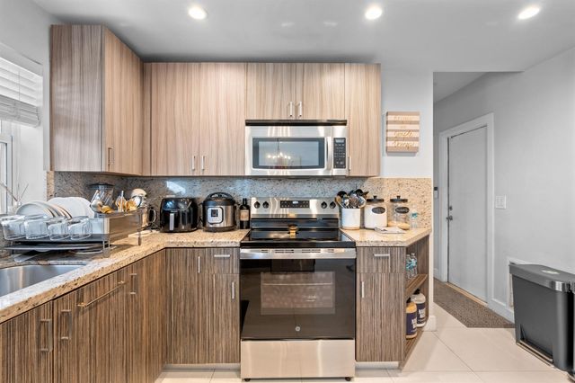 1603 Jefferson Street, Hollywood, FL 33020