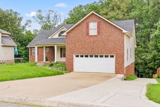 3158 Whitetail Dr, Clarksville, TN 37043