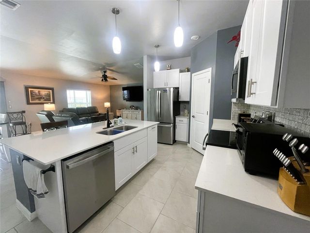 141 HERCULES DRIVE, Rotonda West, FL 33947