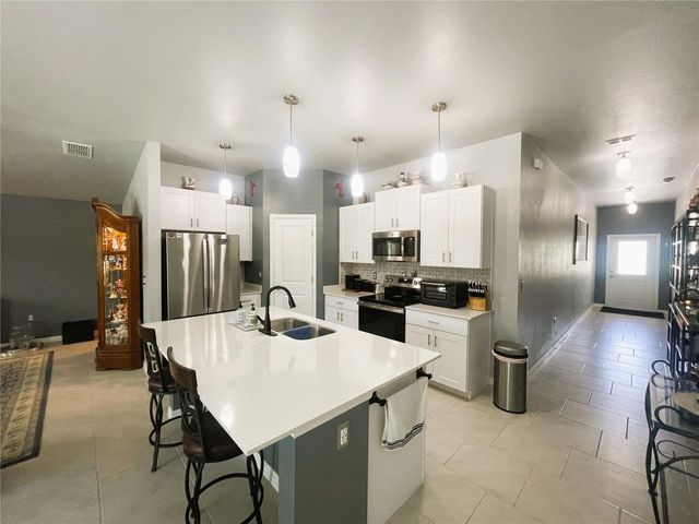 141 HERCULES DRIVE, Rotonda West, FL 33947