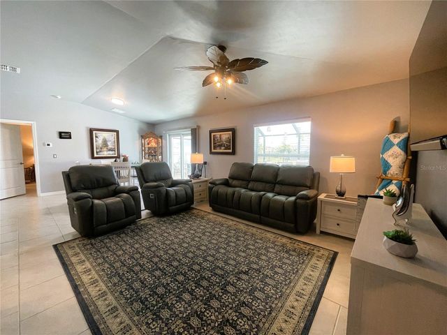 141 HERCULES DRIVE, Rotonda West, FL 33947