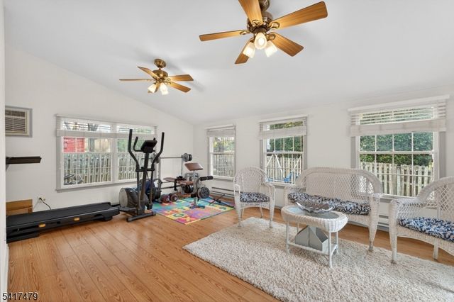 30 Cascades Ter, Branchburg Twp., NJ 08876