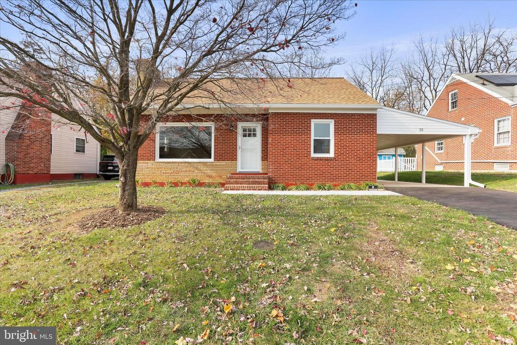 Image 1 of property listing at 23 ATLANTIC DR, Hagerstown, MD 21742