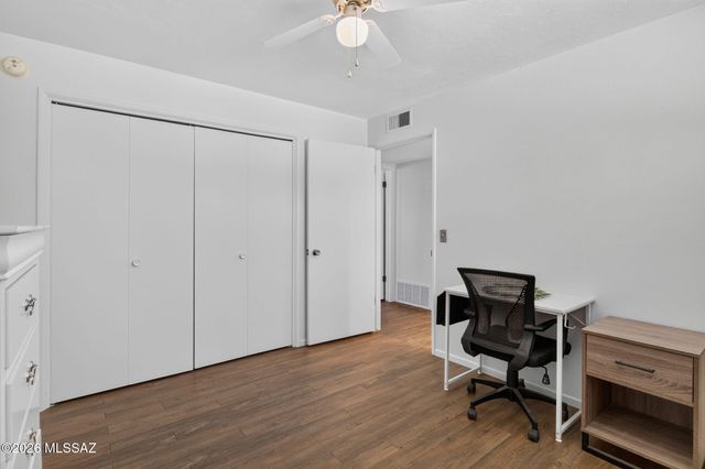 117 W George Truit Street, Corona De Tucson, AZ 85641