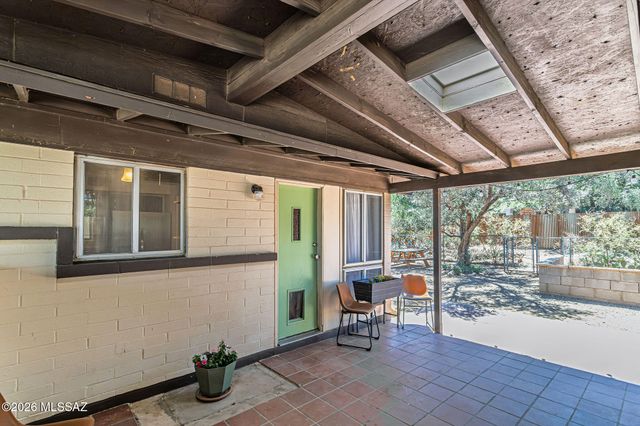 117 W George Truit Street, Corona De Tucson, AZ 85641