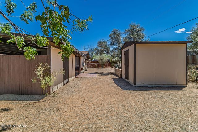 117 W George Truit Street, Corona De Tucson, AZ 85641