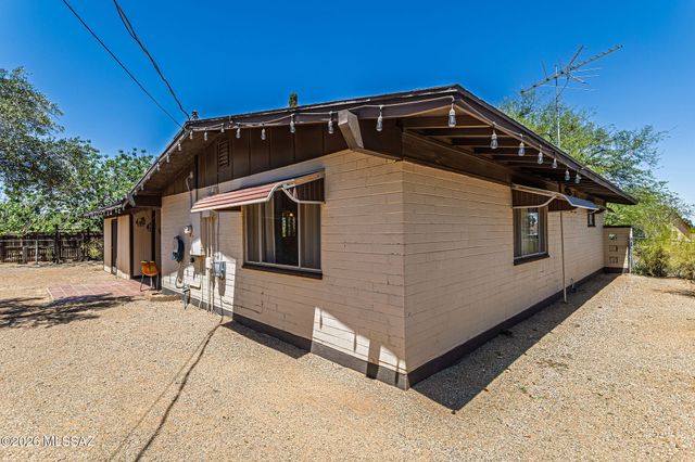 117 W George Truit Street, Corona De Tucson, AZ 85641