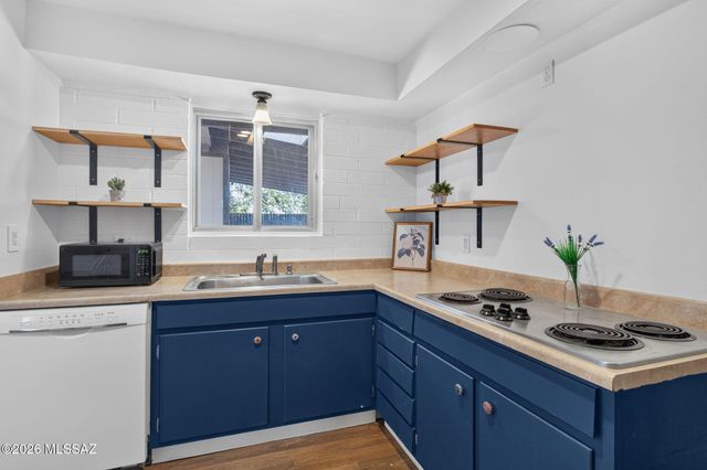 117 W George Truit Street, Corona De Tucson, AZ 85641