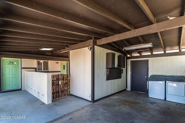117 W George Truit Street, Corona De Tucson, AZ 85641