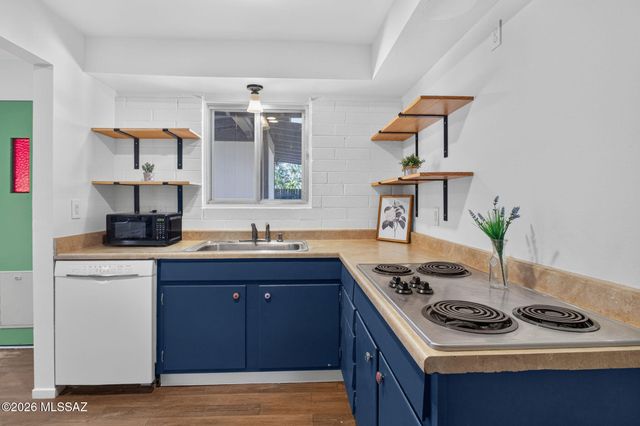 117 W George Truit Street, Corona De Tucson, AZ 85641