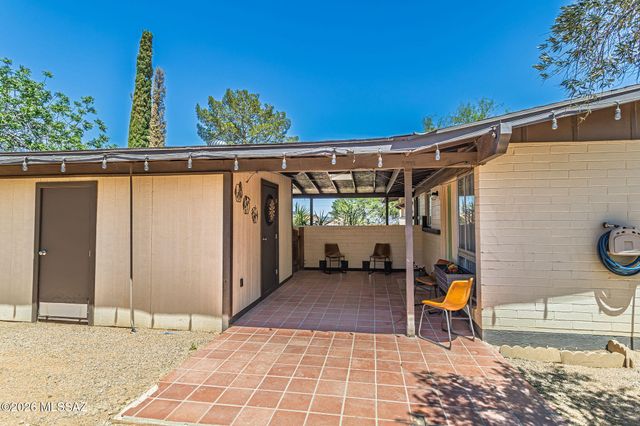 117 W George Truit Street, Corona De Tucson, AZ 85641
