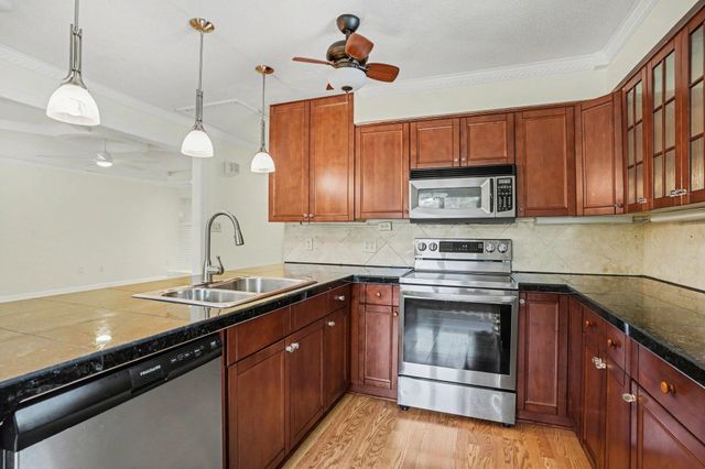 620 8th Ave. S, Surfside Beach, SC 29575