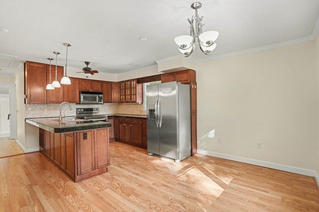 620 8th Ave. S, Surfside Beach, SC 29575