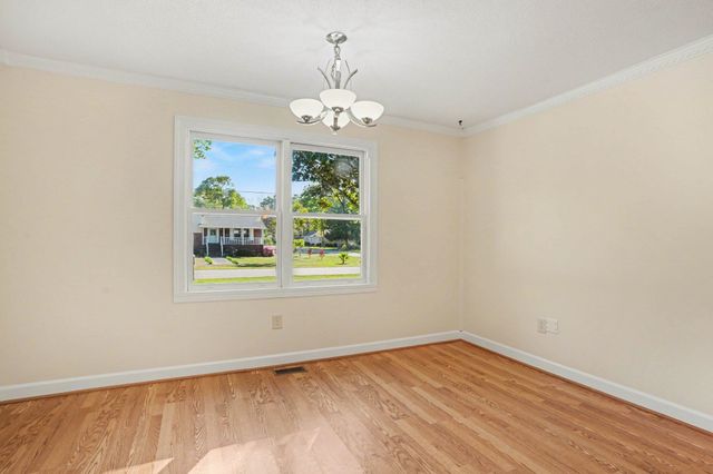 620 8th Ave. S, Surfside Beach, SC 29575