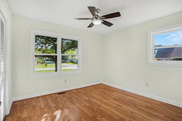 620 8th Ave. S, Surfside Beach, SC 29575