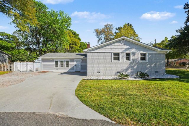 620 8th Ave. S, Surfside Beach, SC 29575