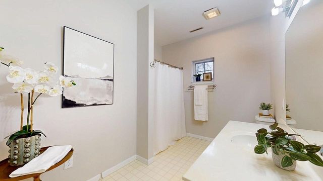 2831 Cimarron Trail, Madison, WI 53719